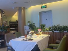 -汤城小厨•粤菜•靓汤(金宝街店)