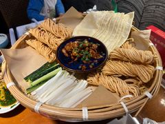 -魏铭鱼头捞饭(晋阳路店)