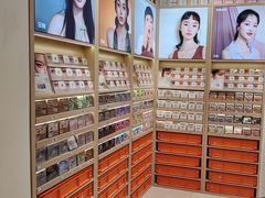 -moody彩瞳(环宇城店)