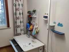 -moll学习桌椅(上海久光百货店)