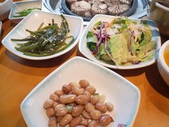 -唯成•韩国炭火烤肉 유성고기