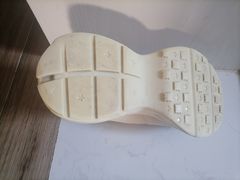 -爱革·洗衣改衣·洗鞋修鞋·洗包修包·奢侈品护理(宝地广场店)