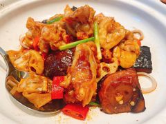 惹味牛蛙煲-海味观(老西门店)