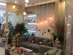 -新蝶变皮肤管理中心