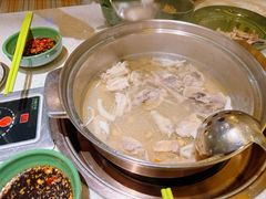 -润园四季椰子鸡火锅(海上世界店)