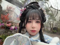 -一揽芳华汉服旗袍体验馆(拙政园店)