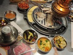 -GOGIYA·咕叽吖韩国传统烤肉店(东方新天地店)