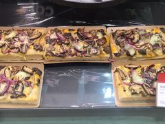 披萨-巴黎贝甜(阳光上东店)