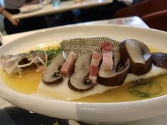 -港丽餐厅(高德置地店)