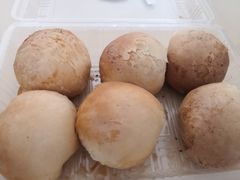 鲜肉月饼-白玉兰传统小吃