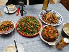 大盘肥肠鸡-易老头三样菜(南滨路总店)