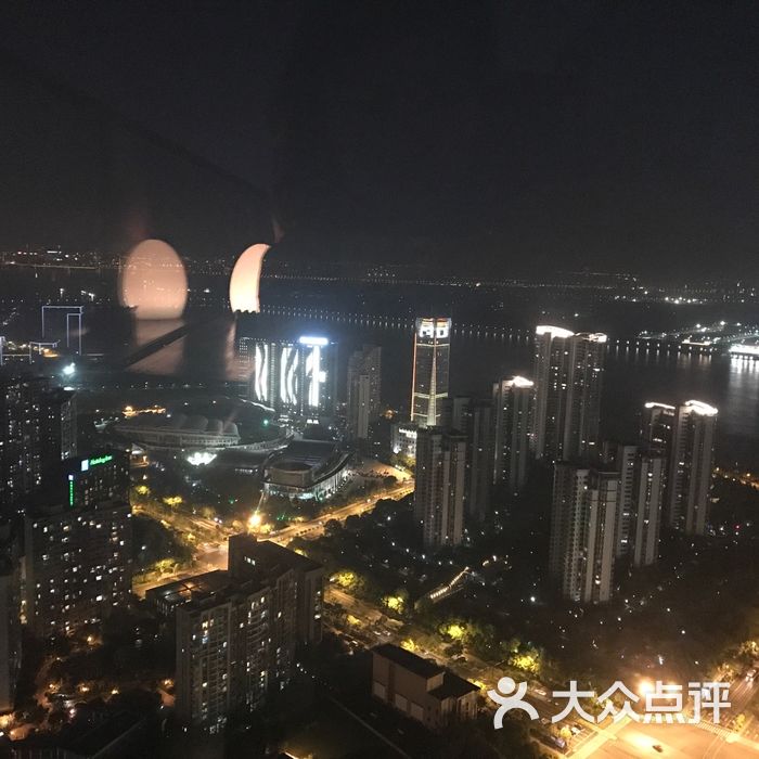杭州柏悦酒店潮餐厅&酒吧