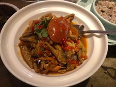 凤爪肉蟹煲-炊烟小炒黄牛肉(中心印象城店)