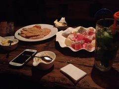 iphone_upload_pic-Helens海伦司小酒馆(津湾广场店)
