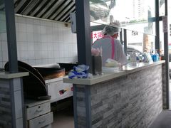 -黄阿姨锅贴大王(万航渡路店)