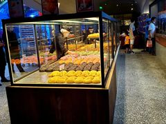 面包甜点陈列柜-LELECHA乐乐茶(上海五角场万达广场店)