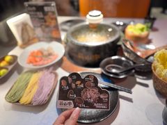 -芸山季·云南山珍菌火锅(人民广场来福士店)