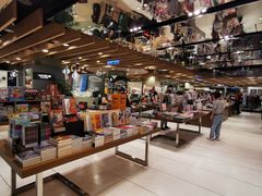 -诚品(信义店)
