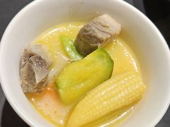 -桥边小楼·手工云南菜·古城观景小楼