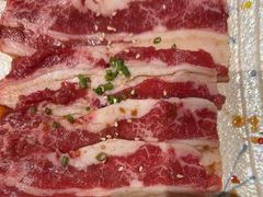 -山川小町·极番烧肉(新地假日广场店)