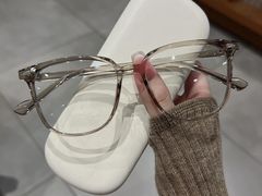 -美式眼镜·授权蔡司.依视路.尼康.豪雅.明月(人民广场店)