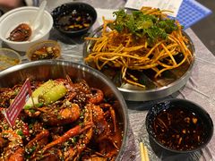 皮蛋拌馓子-靓靓蒸虾(中山公园店)