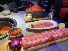 -热火朝天鲜切牛肉火锅(南强街巷店)