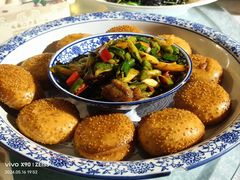 -巴国布衣·SICHUAN FOLK(紫荆店)