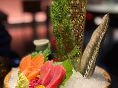 -蟹犇前•帝王蟹雪蟹(陆家嘴店)