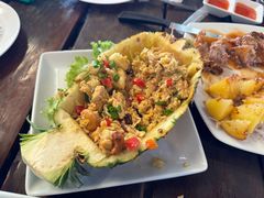 -Green Tree Rest. & Pub