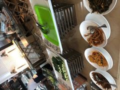 -荣誉国际酒店-云顶旋转餐厅