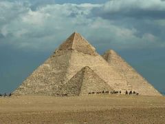 -吉萨金字塔群