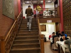 -梅龙镇酒家(南京西路总店)