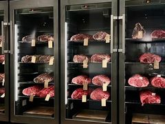 -NIUNIUPARK和牛螃蟹(龙湖杭州滨江天街店)