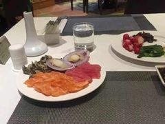 -安徽饭店·白鹭阁自助餐厅(梅山路店)