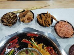 -正贰捌经重庆老火锅(建设路店)