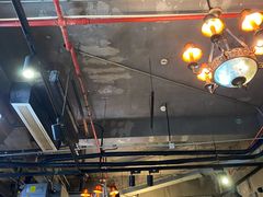 -巴四老城区炭火蛙锅(张江店)