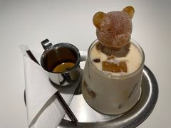 -露露家咖啡店
