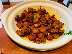 肥肠煲-马仕玖煲·融合菜·酥不腻烤鸭(人大店)