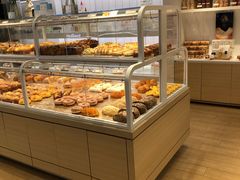 面包甜点陈列柜-好利来(内双楠店)