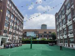 -上海市徐汇区第一中心小学