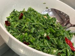 -辛香味烧鱼馆·非遗技艺·排骨红烧肉(光谷医药园店)