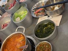 -晓沸牛肉海鲜小火锅(白湖亭万达广场店)