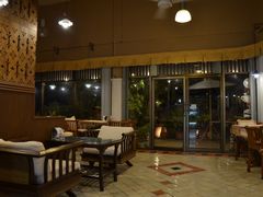 店内-Cafe de Thaan Aoan