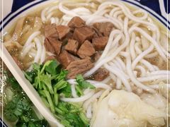 -鑫花溪牛肉米粉(凤凰街创始总店)