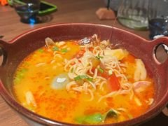 冬阴功泡面-Night Breeze晚风