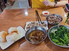 -达道武仔牛肉店(广达路店)