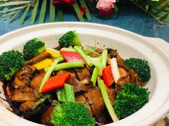 紫苏鲍鱼闷水鸭-御膳·现代粤菜·高空城景宴会厅·谢师宴(罗湖万象城店)