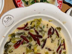 -江渔儿酸菜鱼专门店(明珠广场店)