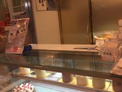 -花花卷卷·鲜食蛋糕(静安久光百货店)